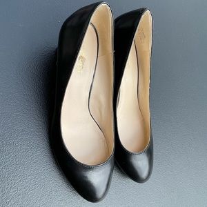 Black women’s shoes, very comfortable!